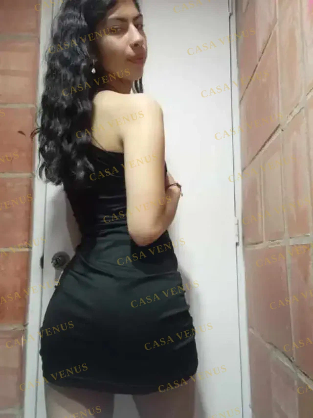 Mariana photo 2